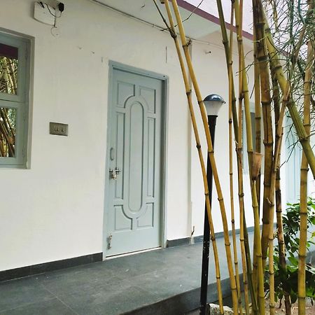 The Well Beach Side Guest House Auroville Bagian luar foto