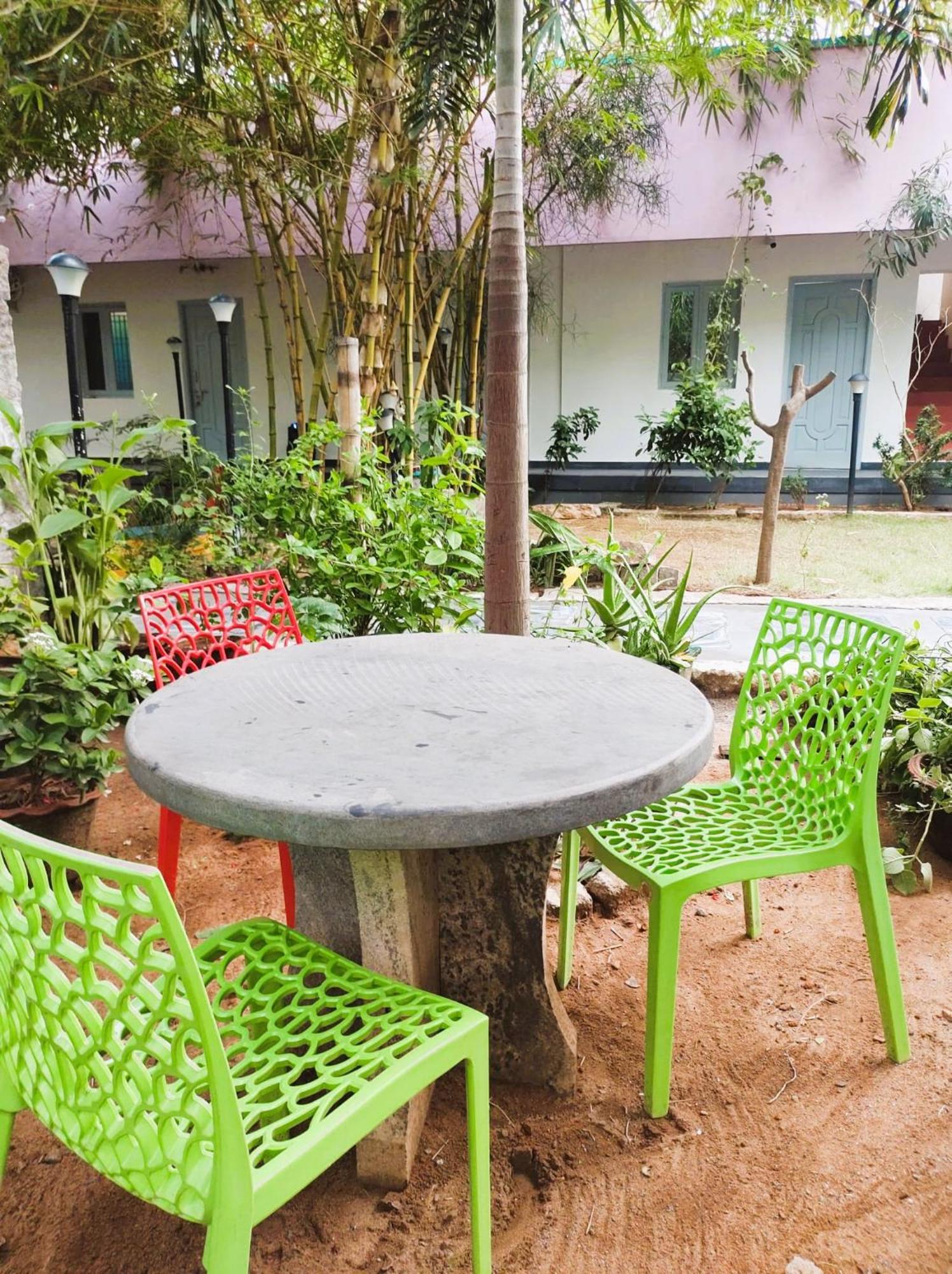 The Well Beach Side Guest House Auroville Bagian luar foto