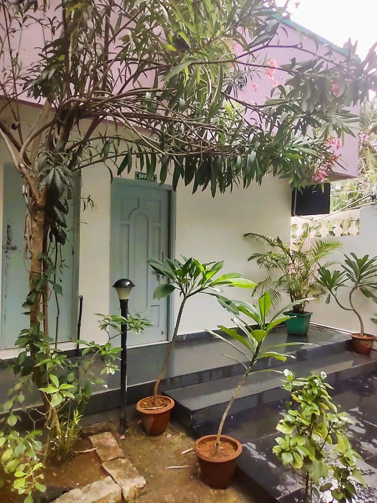 The Well Beach Side Guest House Auroville Bagian luar foto