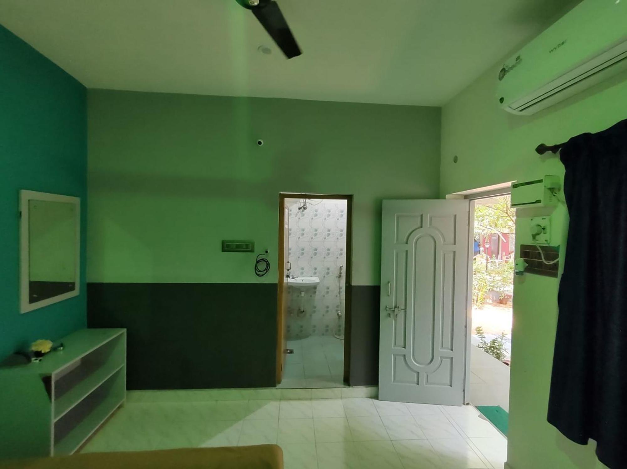 The Well Beach Side Guest House Auroville Bagian luar foto